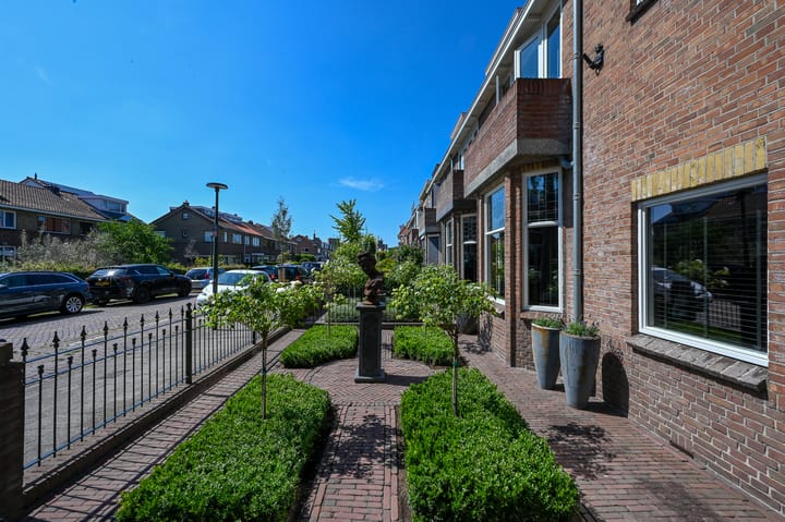 Foto 70 van Rozenlaan 13