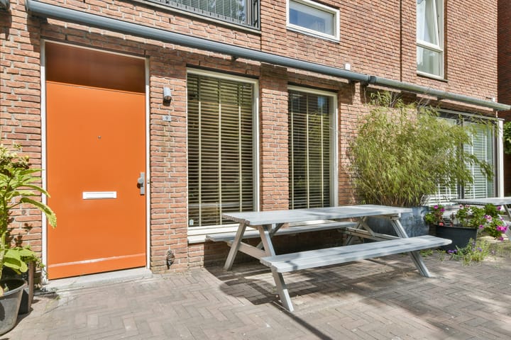 Foto 2 van Alexandrine Tinnehof 9