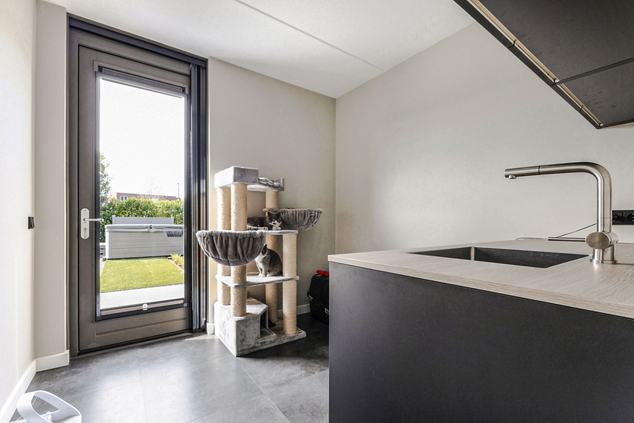 Foto 27 van Zevenaarstraat 51