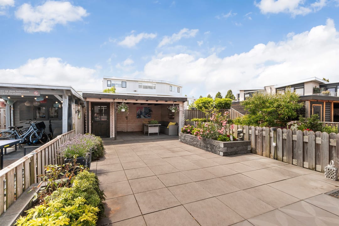 Photo 2 of Mahonie 226