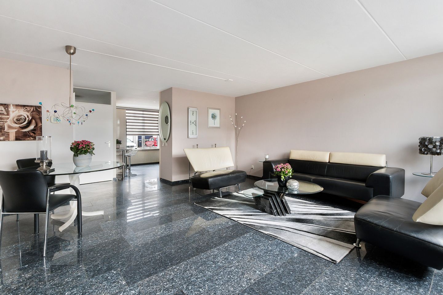 Photo 4 of Mahonie 226