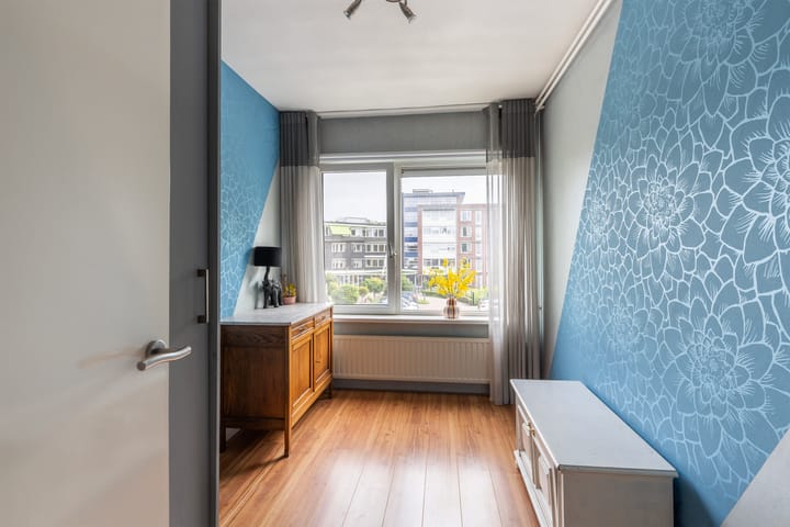 Foto 19 van G.A. Brederolaan 61-B