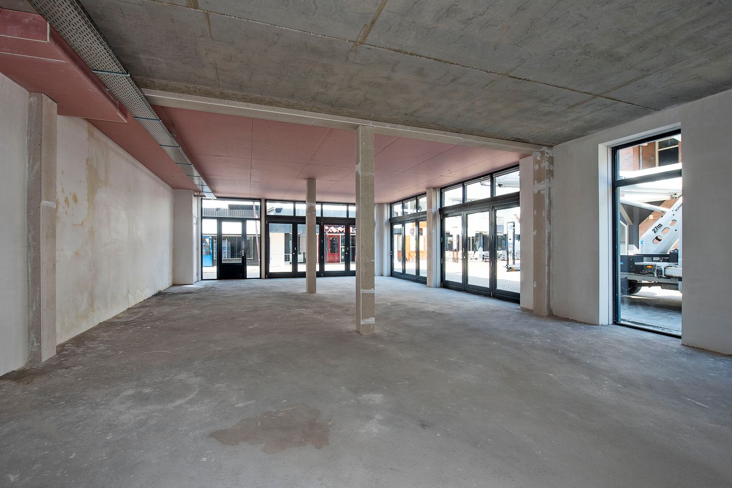 Bekijk foto 4 van Grotestraat 136