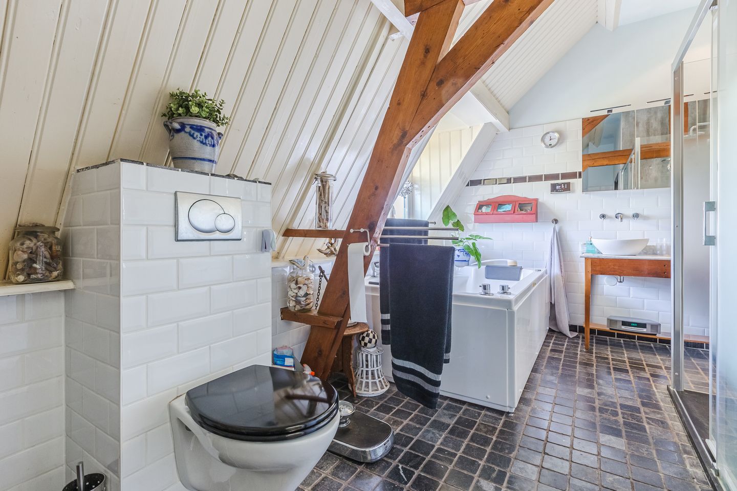 Foto 25 van Rijksstraatweg 225