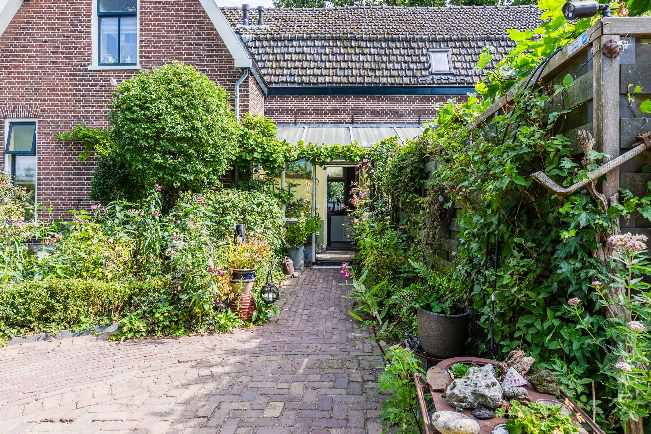 Foto 48 van Rijksstraatweg 225