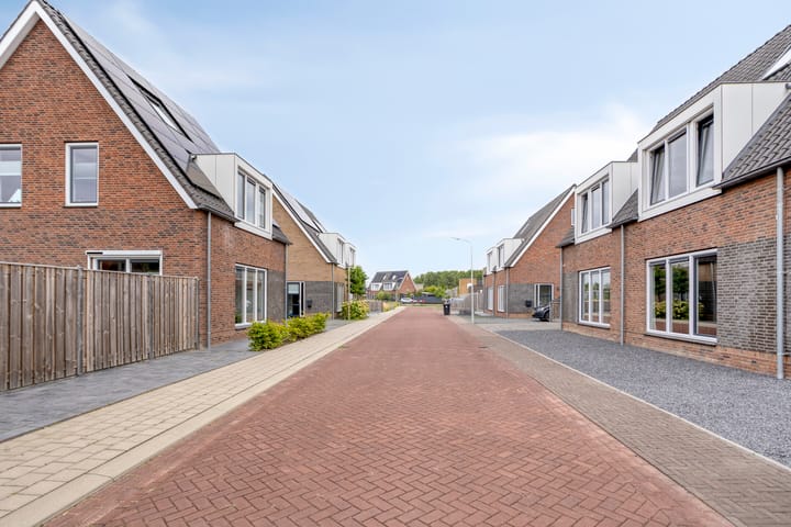 Photo 7 of Kloosterstraat 1