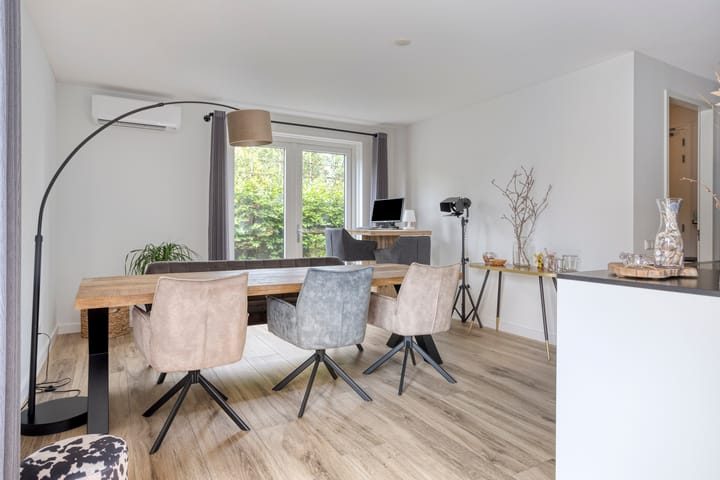 Photo 12 of Kloosterstraat 1