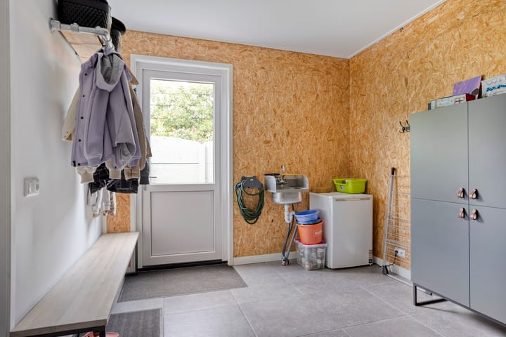 Photo 28 of Kloosterstraat 1