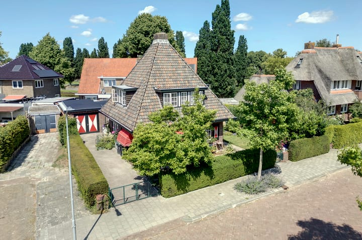 Photo 4 of Zuiderlaan 19