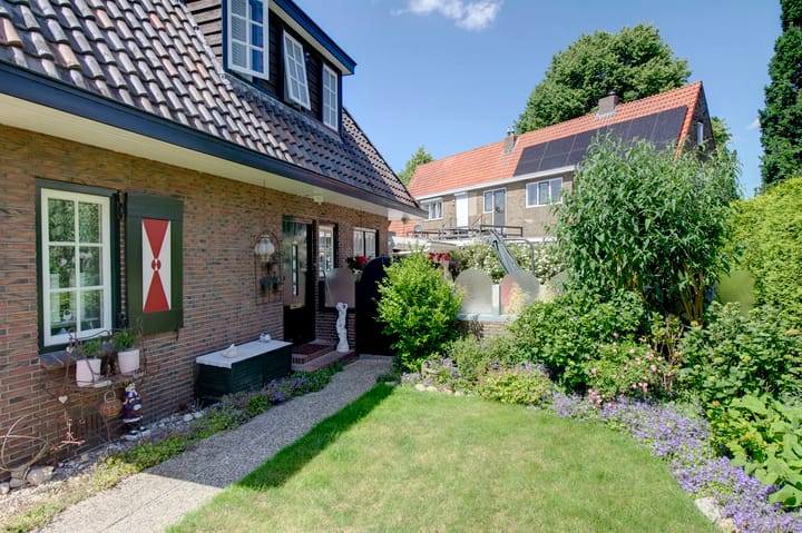 Photo 12 of Zuiderlaan 19