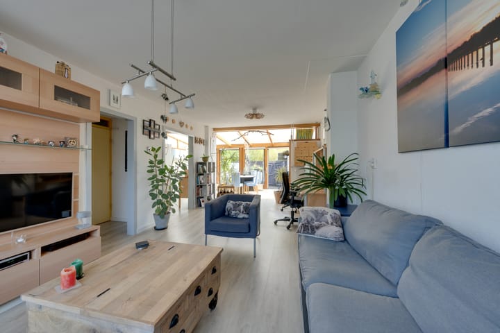 Foto 13 van Cornelis Roosstraat 9