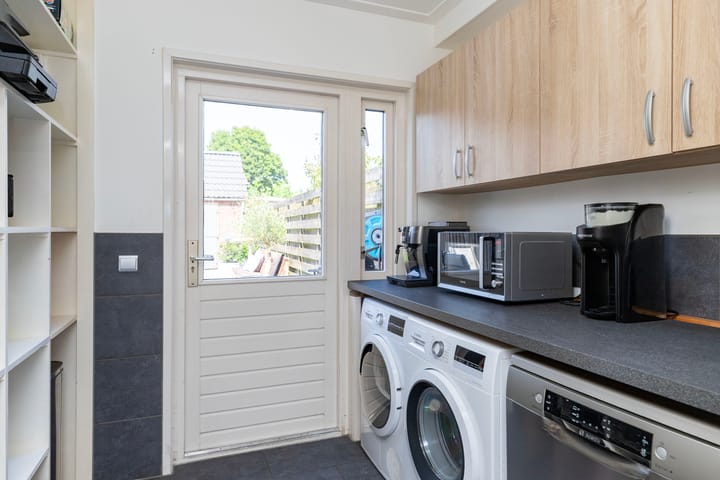 Foto 4 van Nobelstraat 46