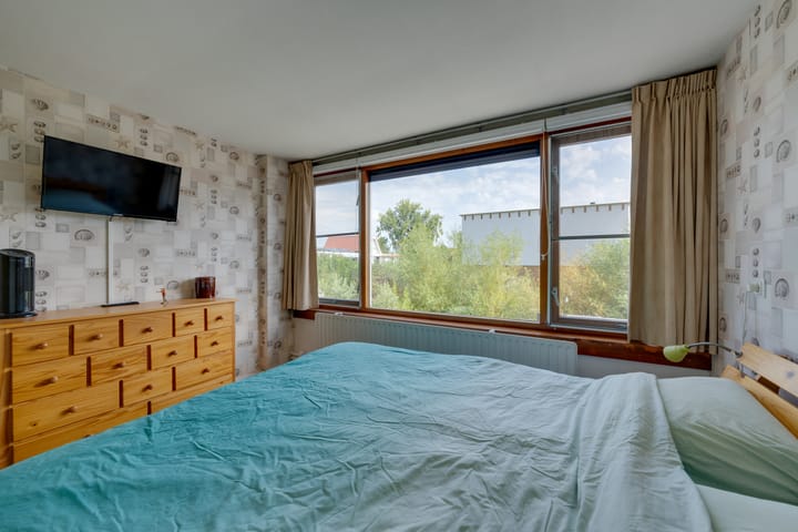 Foto 33 van Cornelis Roosstraat 9