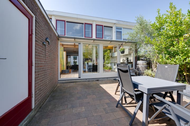 Foto 49 van Cornelis Roosstraat 9