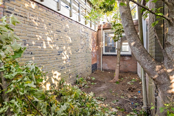 Foto 9 van Emmastraat 54