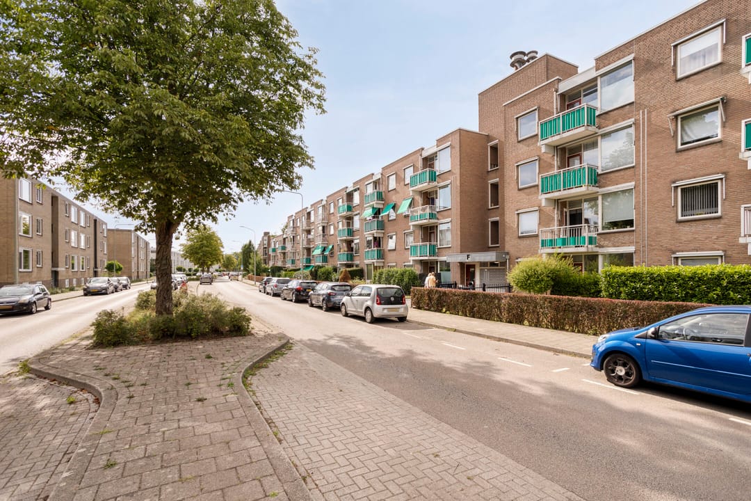 Foto 2 van Adelbert van Scharnlaan F 71