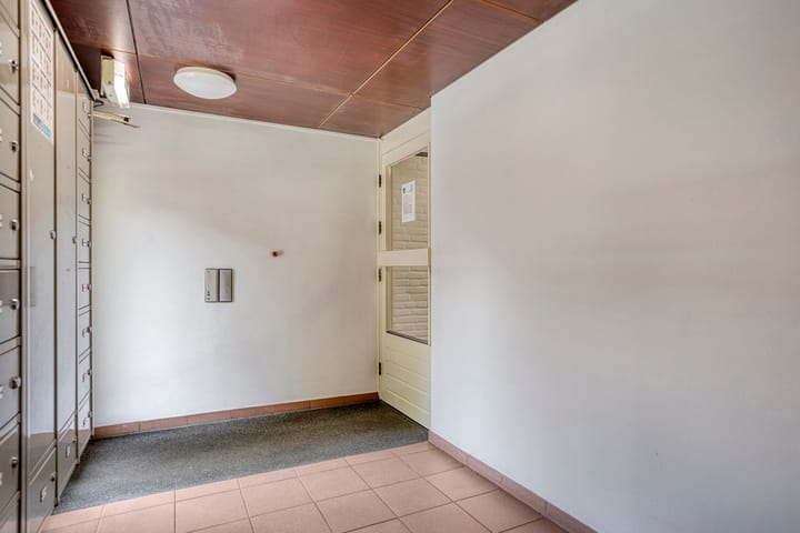 Foto 4 van Adelbert van Scharnlaan F 71