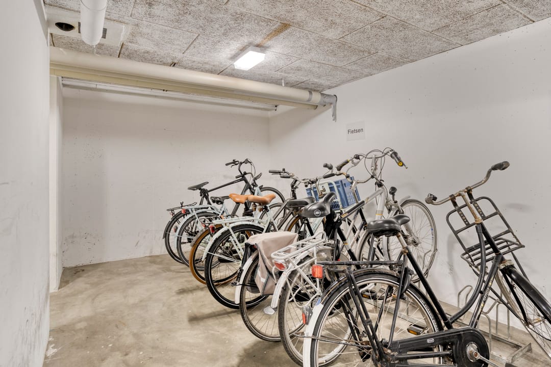 Foto 26 van Adelbert van Scharnlaan F 71