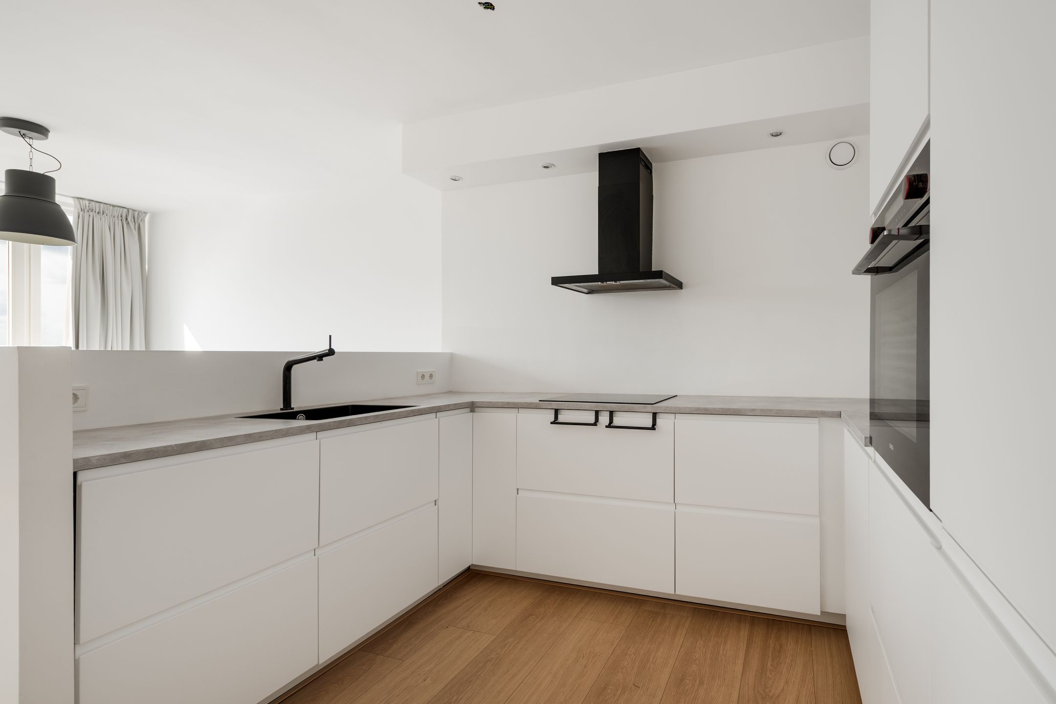 Photo 3 of Prattenburg 35