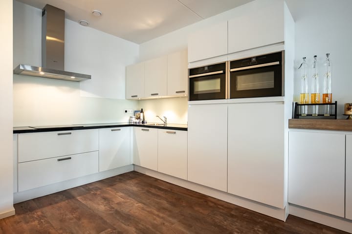 Foto 3 van Benzenraderweg 59