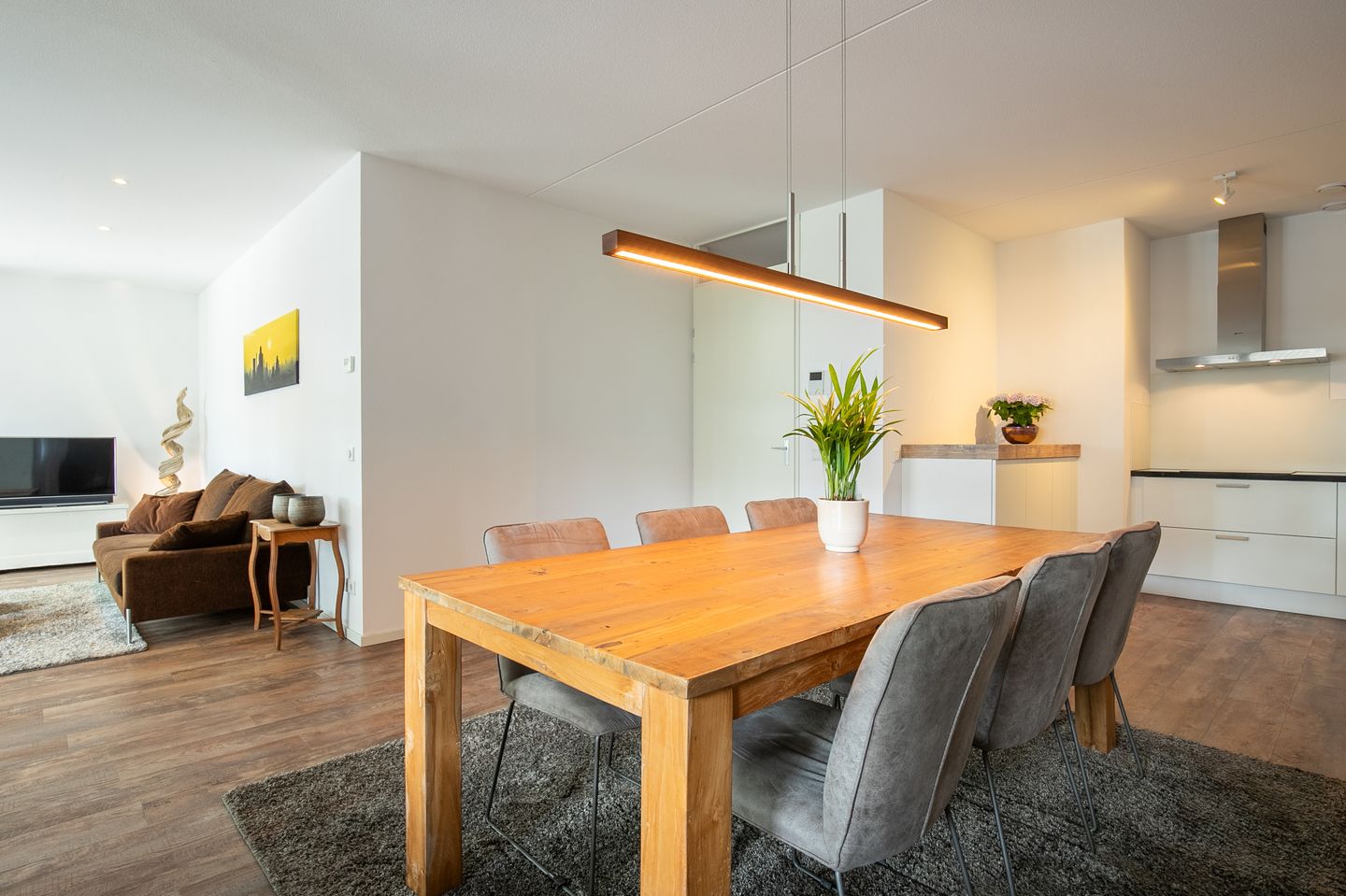 Photo 10 of Benzenraderweg 59