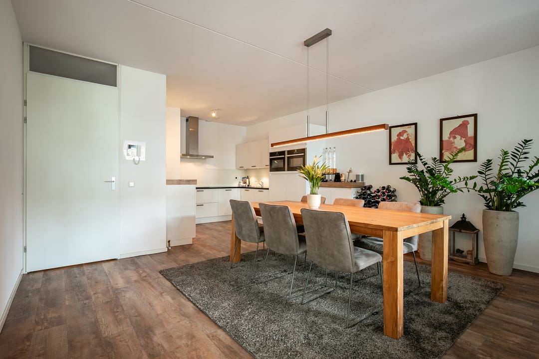 Photo 11 of Benzenraderweg 59