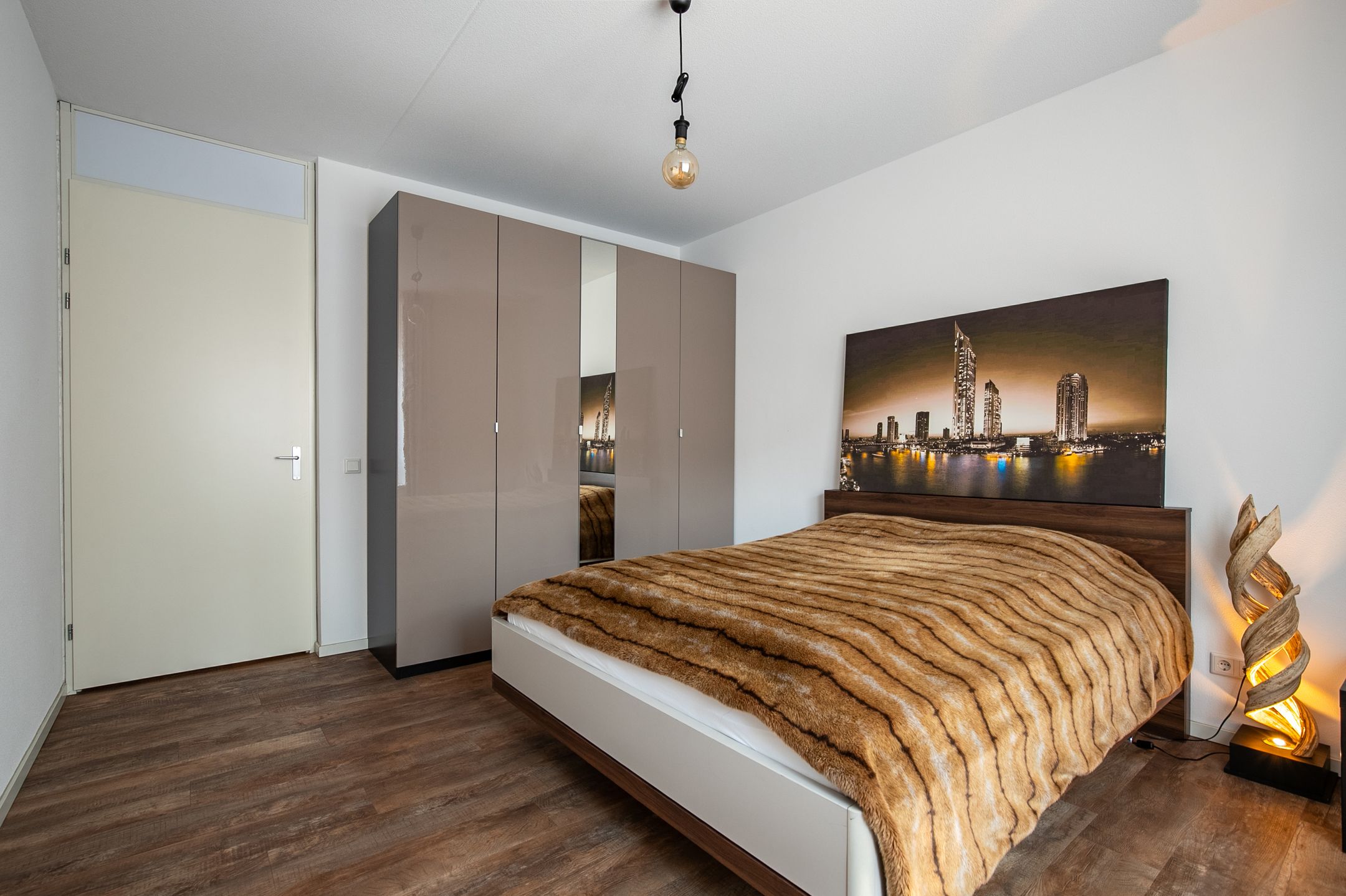 Photo 18 of Benzenraderweg 59