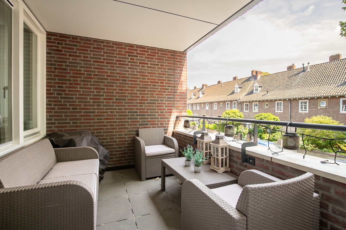 Photo 25 of Benzenraderweg 59