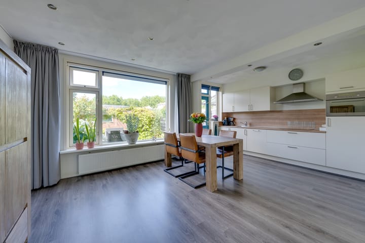 Foto 14 van Roelof Bootstraat 61