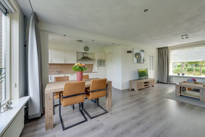 Foto 15 van Roelof Bootstraat 61