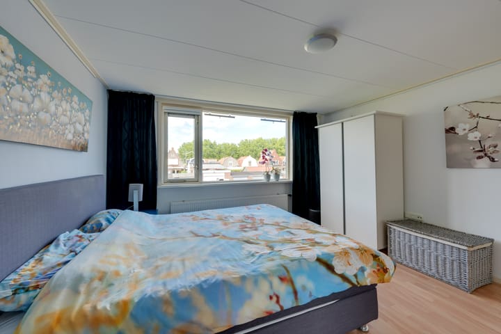 Foto 36 van Roelof Bootstraat 61