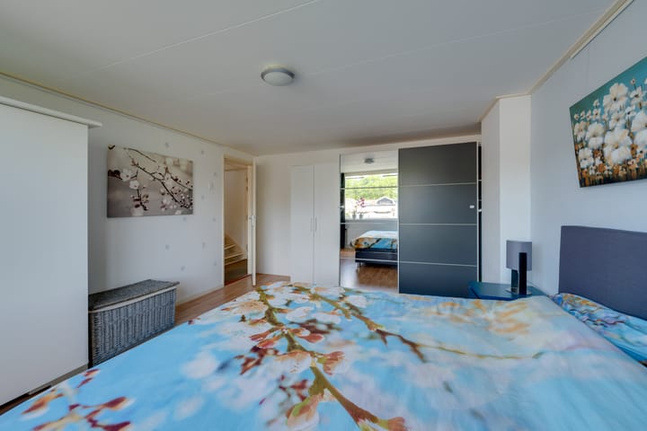 Foto 37 van Roelof Bootstraat 61