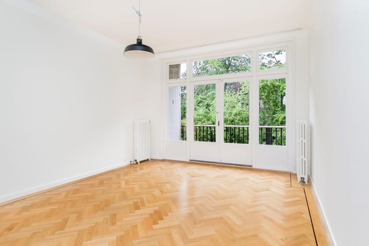 Foto 4 van Courbetstraat 12-1