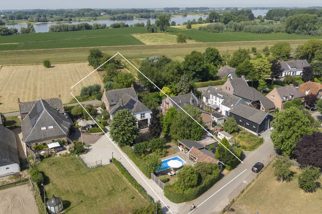 huis-verkocht-waaldijk-67-4171-cb-herwijnen-funda