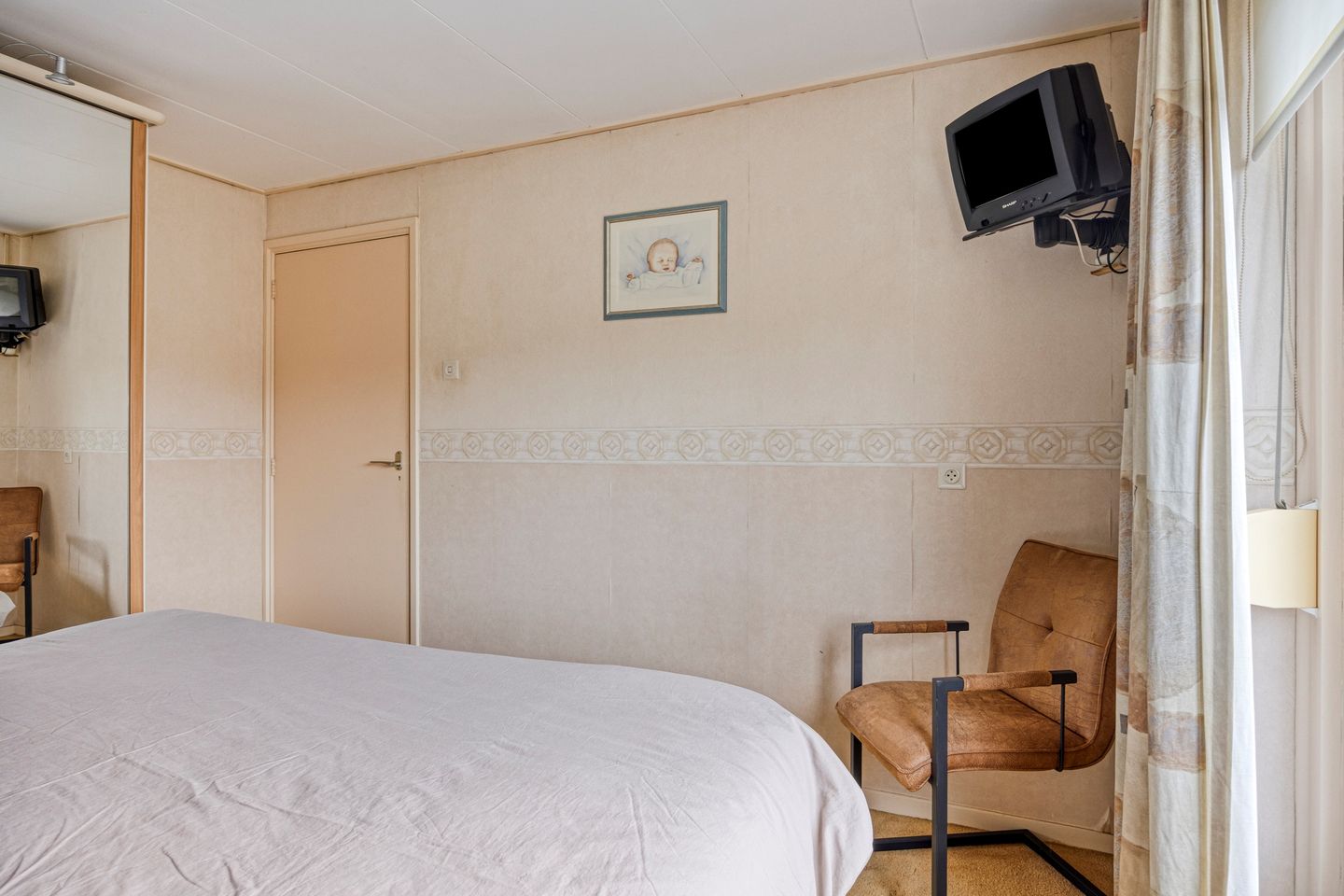 Photo 19 of Bergstraat 18