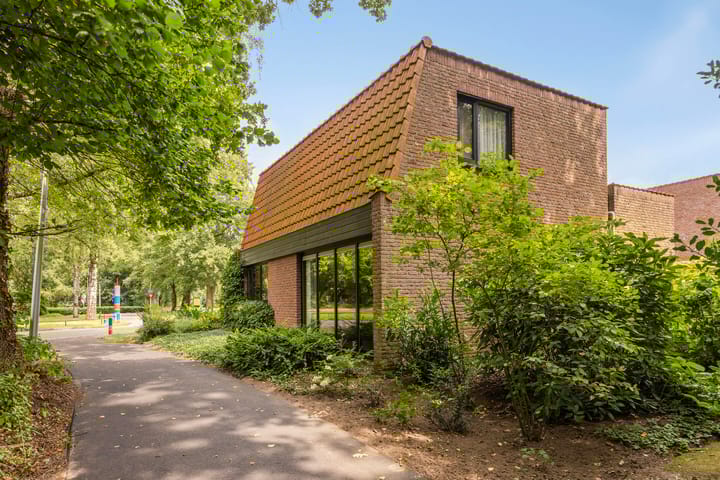 Foto 39 van Klaas de Rookstraat 56