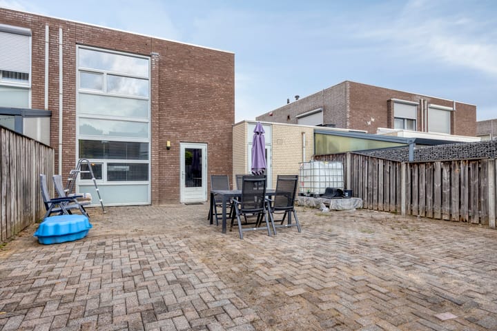 Foto 17 van Prins Constantijnhof 19