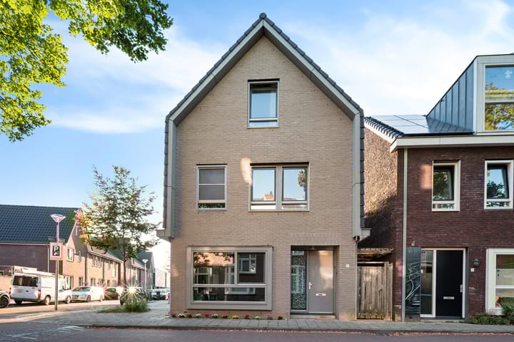 Foto 5 van Nicolaas Beetsstraat 11