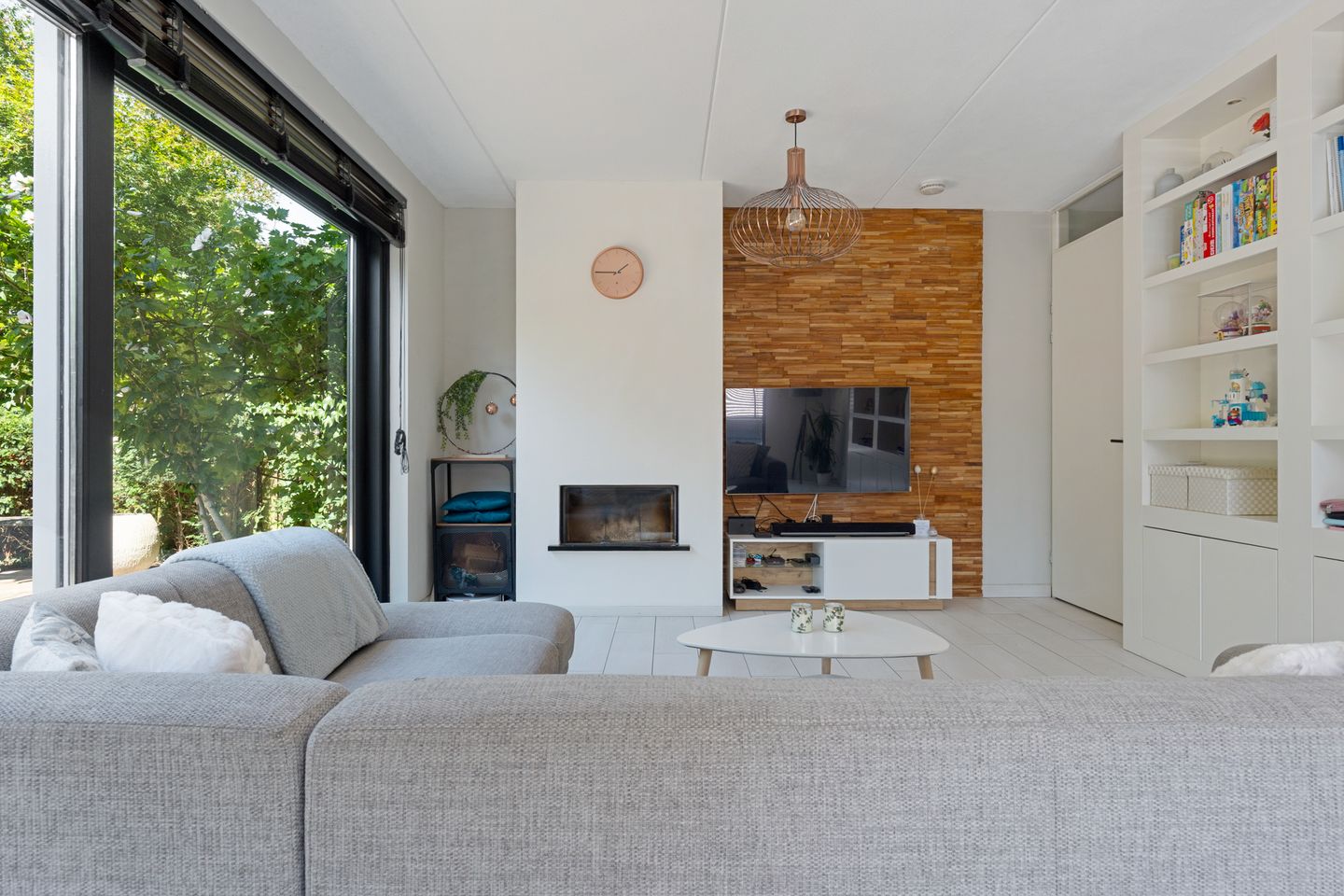 Photo 19 of Nicolaas Beetsstraat 11