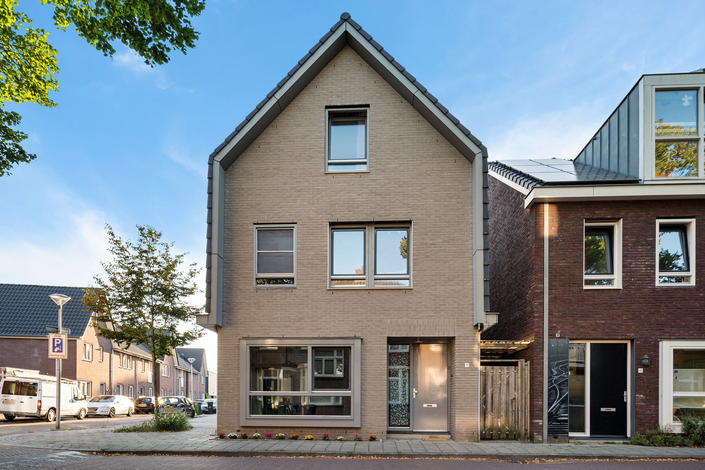 Photo 44 of Nicolaas Beetsstraat 11