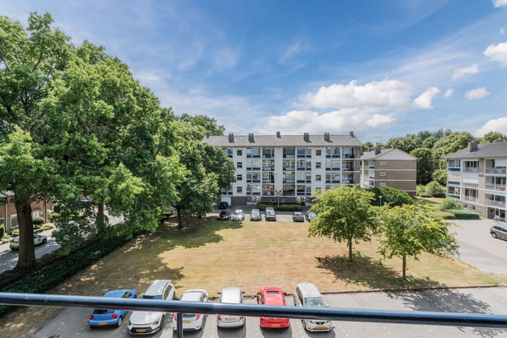 Foto 21 van Simon van Leeuwenstraat 30