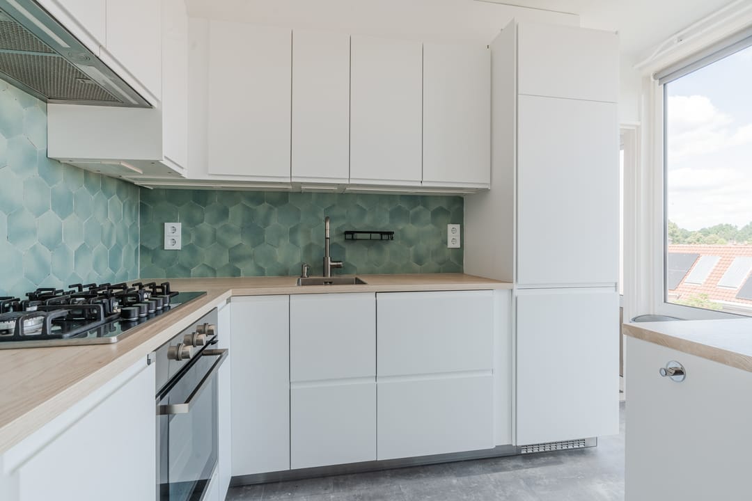 Photo 26 of Simon van Leeuwenstraat 30