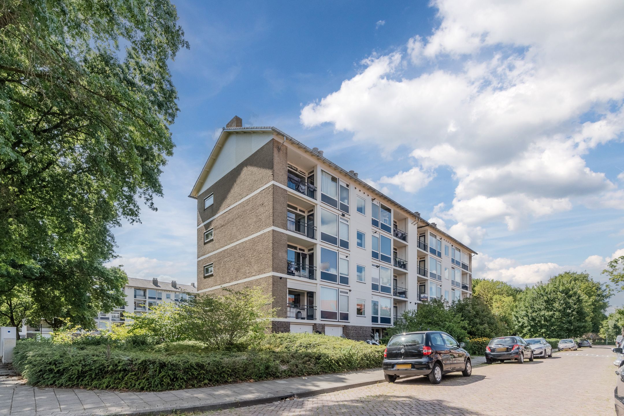 Photo 33 of Simon van Leeuwenstraat 30