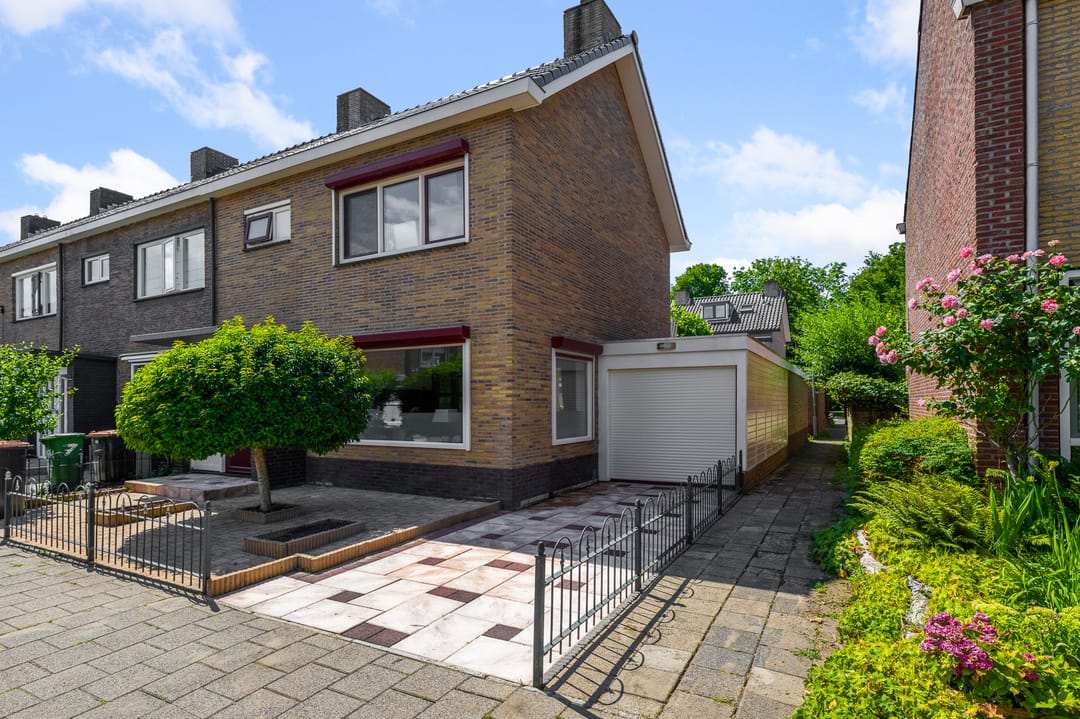 Photo 1 of Daltonstraat 9