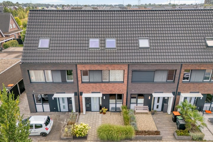 Foto 2 van Mittendorffwerf 10