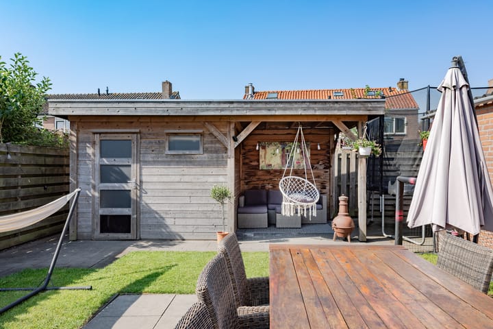 Photo 20 of Burgemeester Kosterstraat 8