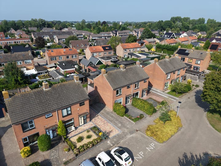 Photo 21 of Burgemeester Kosterstraat 8