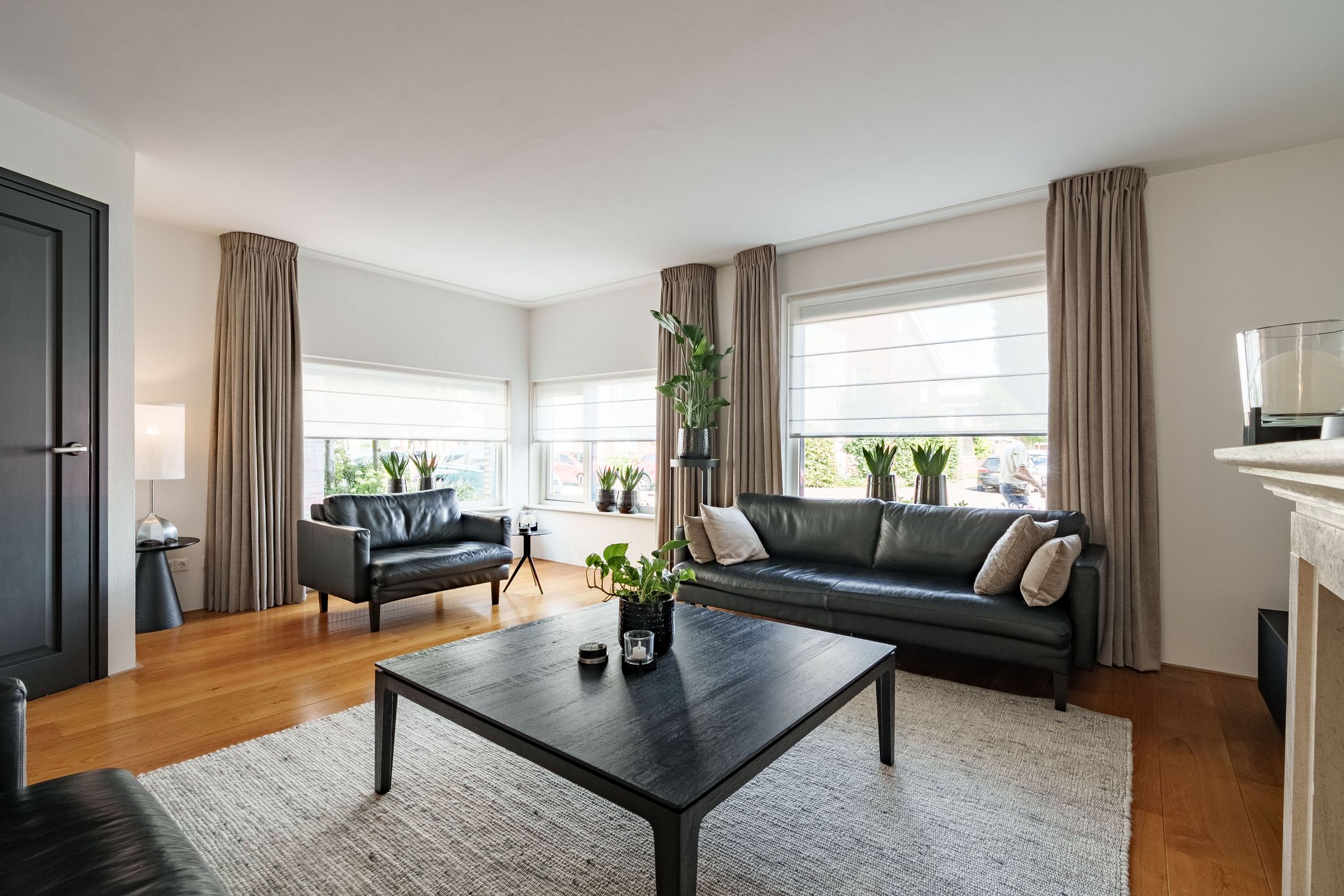 Photo 6 of Gerard Walschaphove 23