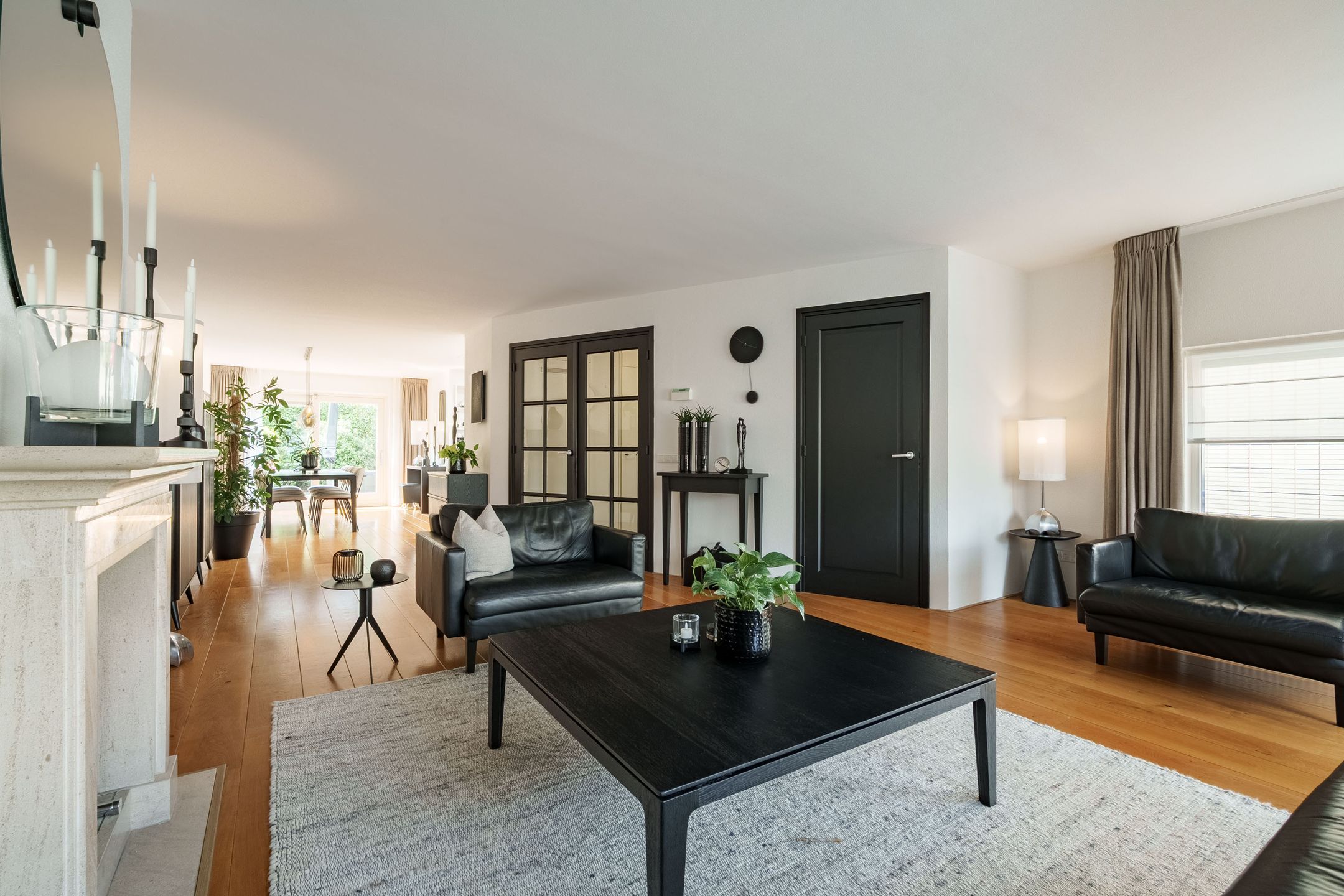 Photo 9 of Gerard Walschaphove 23