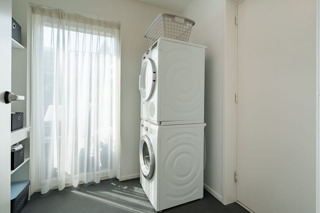 Photo 16 of Gerard Walschaphove 23